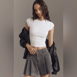 Corduroy Pleated Skirty Shorts
Pilcro Anthropologie In: Steel Grey